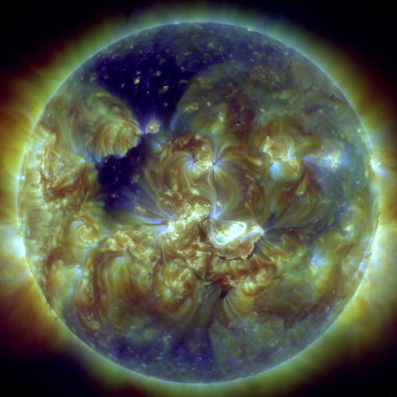 How Earth’s Magnetic Field Shielded Us from 2014 Solar Storm