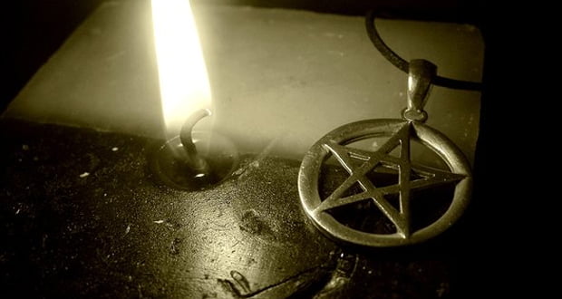 Real Ghost Story: The Ouija Board, The Portal and The Psychic