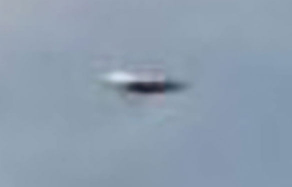 canadian-witness-says-still-photo-captured-disc-ufo-00