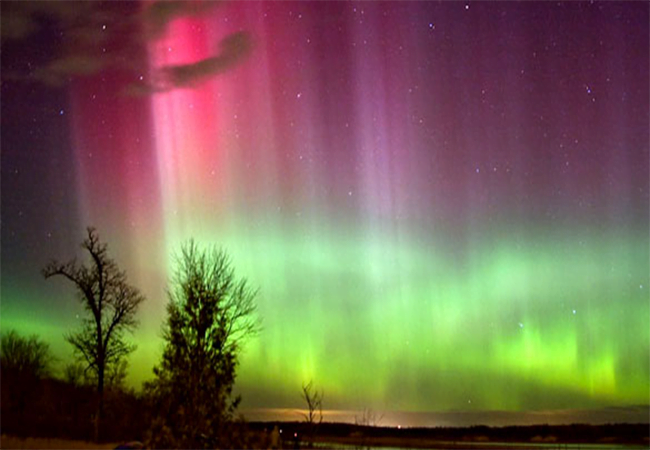 Iowa triangle UFO appeared to cloak itself