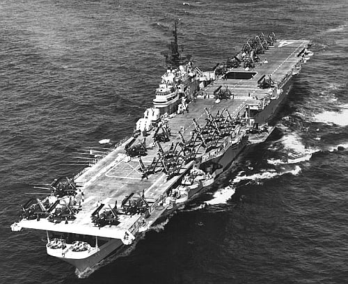 1943: USS Williamson Destroyer encounters UFO