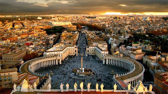 Holy Smoke And Mirrors – The Vatican Conspiracy