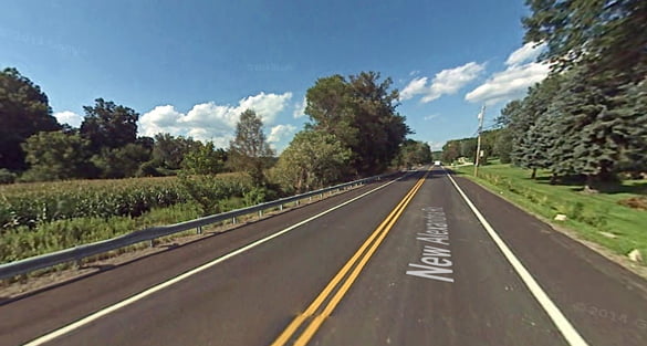 pennsylvania-ufo-appears-20-feet-over-basketball-court-00