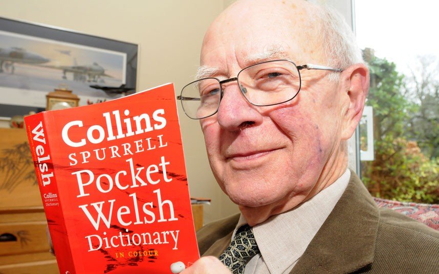 englishman-wakes-stroke-speaking-fluent-welsh